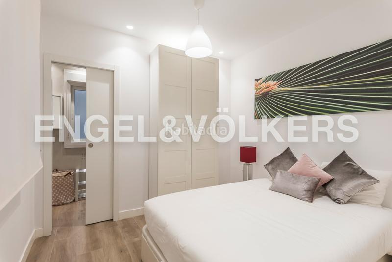 Foto 155ae551-f437-45b9-840f-b2bd57a80a9d. Miete appartement mit heizung in Ríos Rosas-Nuevos Ministerios Madrid