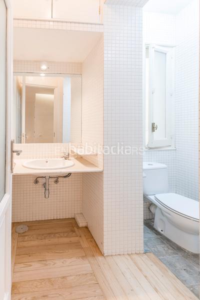 Foto 4527035a-717f-46e5-be4f-023867427648. Alquiler apartamento elegante y luminoso piso en alfonso xii con vista al parque del retiro en Madrid