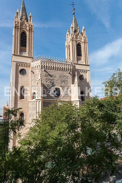 Foto 258e7c13-19cc-4c80-a005-b4f4bc318599. Lloguer apartament amb calefacció a Jerónimos Madrid