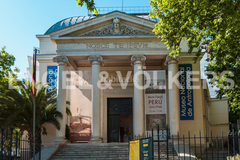 Foto 9748d4ac-d382-4101-a066-dd7a45759108. Rent apartment with heating in Jerónimos Madrid