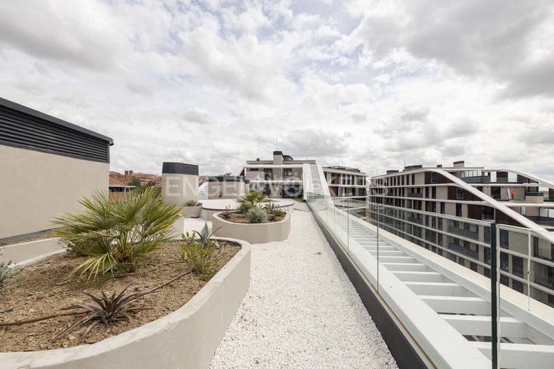 Foto 5bca8685-0770-4243-b624-6816eff68918. Affitto piccolo appartamento con riscaldamento parcheggio piscina in Madrid