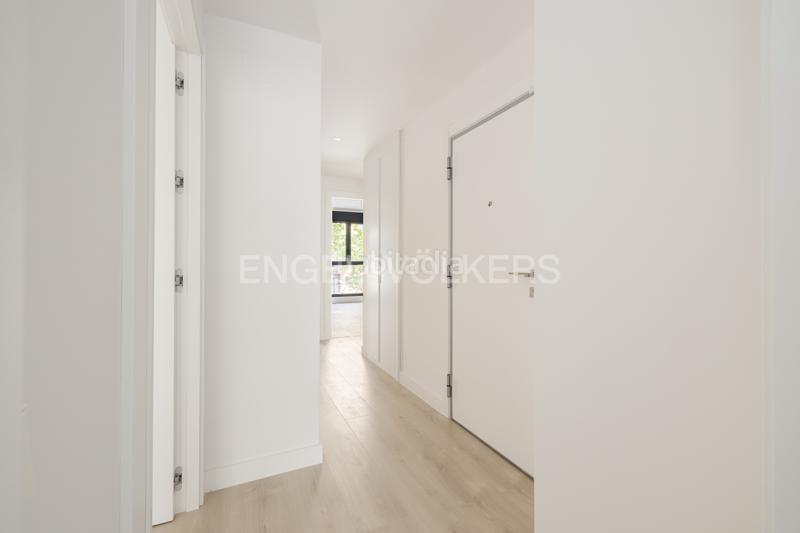 Foto 99b8d8f4-6b5e-4016-91fe-ddfe879d28fb. Lloguer apartament amb calefacció aparcament piscina a Madrid