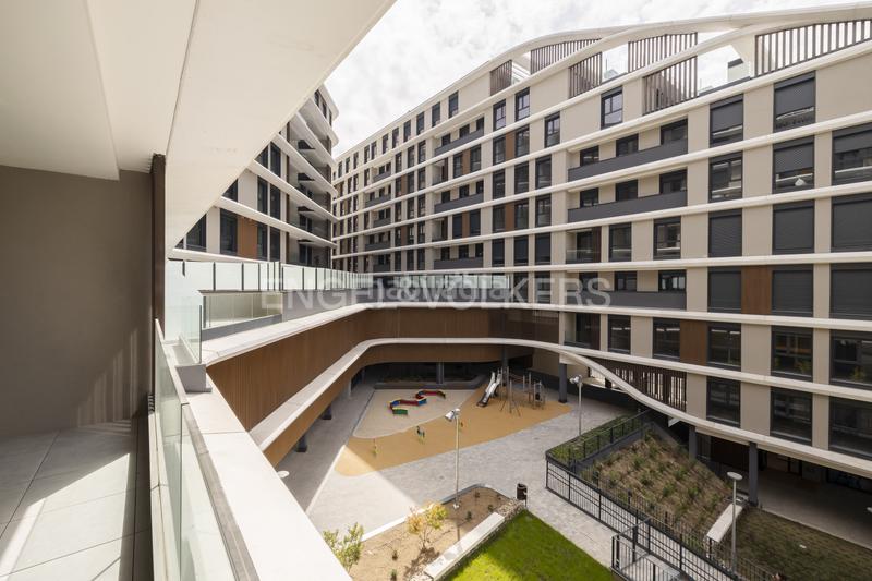 Foto 2e760578-ee42-4d66-9d80-4d83f61d8a29. Location appartement avec chauffage parking piscine dans Madrid