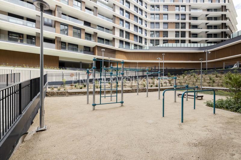 Foto ab9c5078-8885-455e-90dc-707d17d317fe. Miete appartement mit heizung parking pool in Imperial Madrid