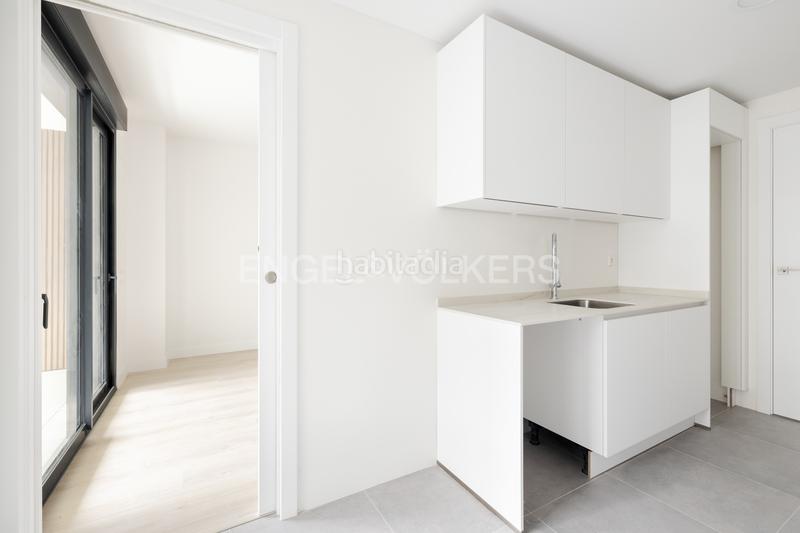 Foto ce64993a-71bf-401e-88cb-cf2544e6675c. Rent apartment with heating parking pool in Imperial Madrid