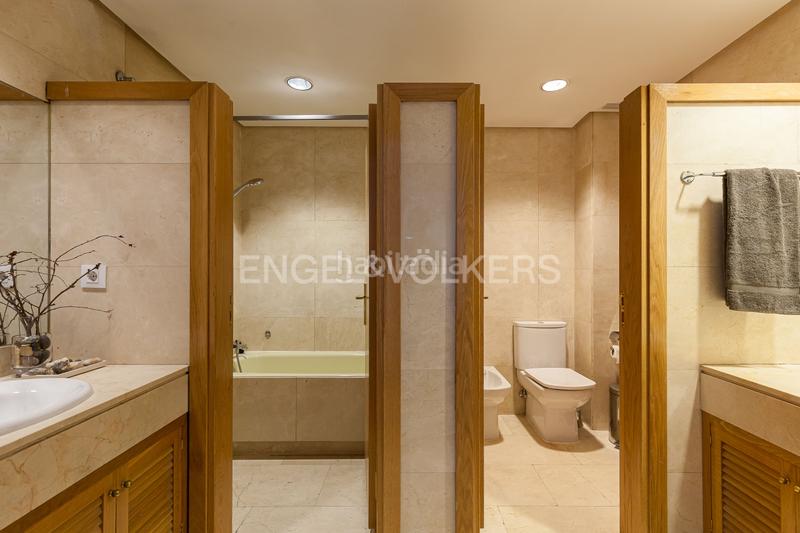 Foto 74273ac1-f934-44ed-93f7-2585155a73aa. Affitto casa con riscaldamento parcheggio piscina in Madrid