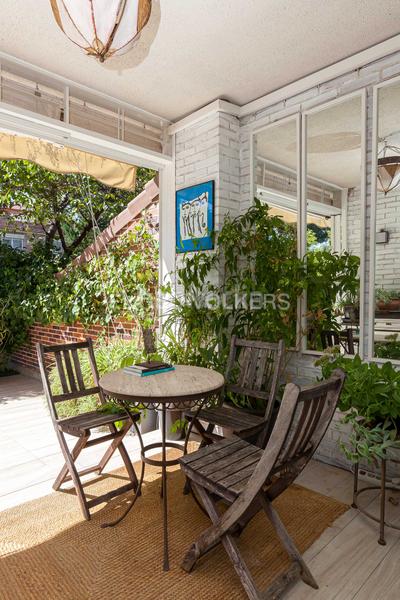 Foto 1626b95b-fa64-4aa7-a80d-4d85a5da2982. Alquiler casa exclusivo chalet en conde de orgaz con piscina y jardines en Madrid