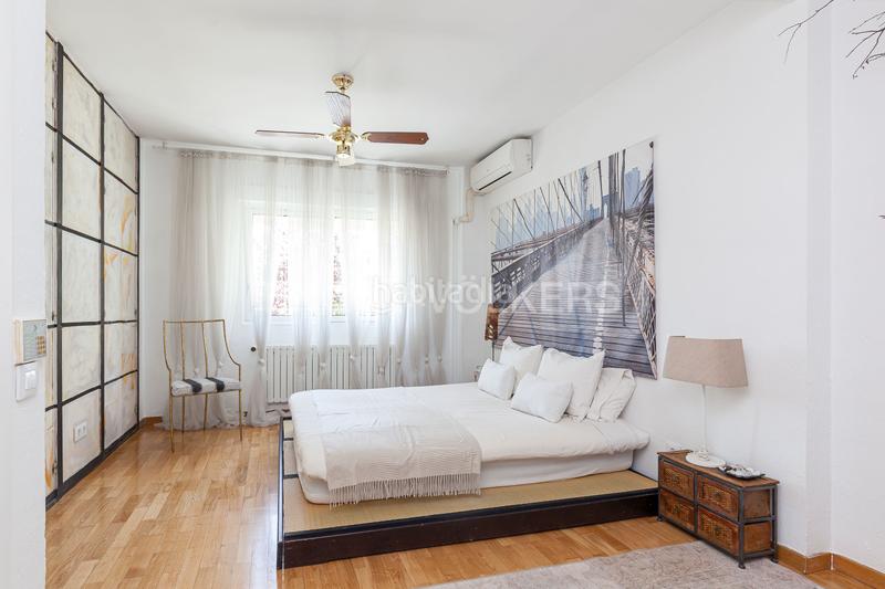 Foto 7ef4f834-b887-4807-a32c-30c913a2985f. Alquiler casa exclusivo chalet en conde de orgaz con piscina y jardines en Madrid