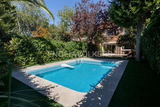 Lloguer Casa a Palomas. Exclusivo chalet en conde de orgaz con piscina y jardines