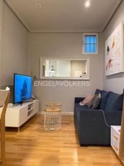 Lloguer Apartament a Almagro. Encantador piso calle ponce de león en almagrochamberí.