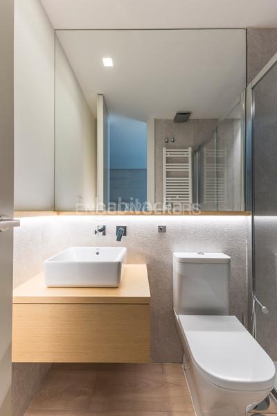 Foto 8ae29fd2-4eef-40fa-8686-7943e59cc2e8. Lloguer apartament amb calefacció aparcament a Recoletos Madrid