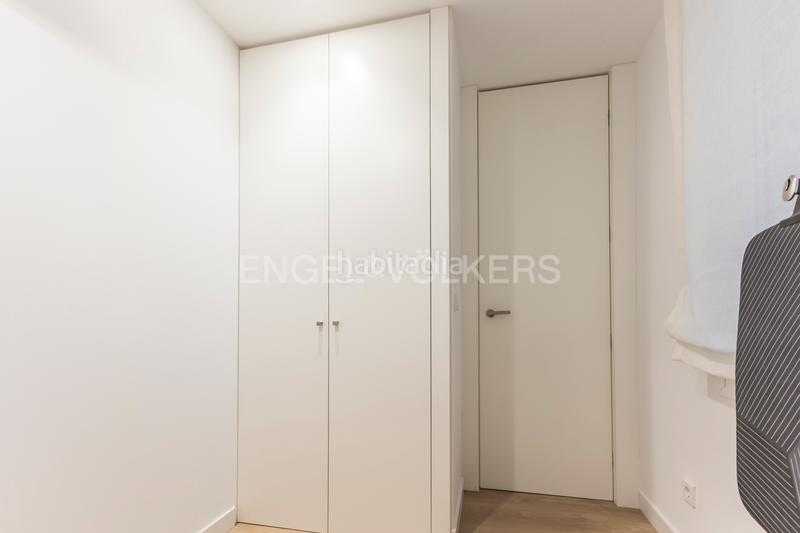 Foto 501b61fb-42cf-415d-b9d6-e65c25e1c051. Location appartement avec chauffage parking dans Recoletos Madrid