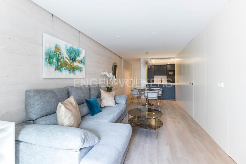 Foto e56639b6-4dce-41e7-8a6a-9a23e406115d. Location appartement avec chauffage parking dans Recoletos Madrid