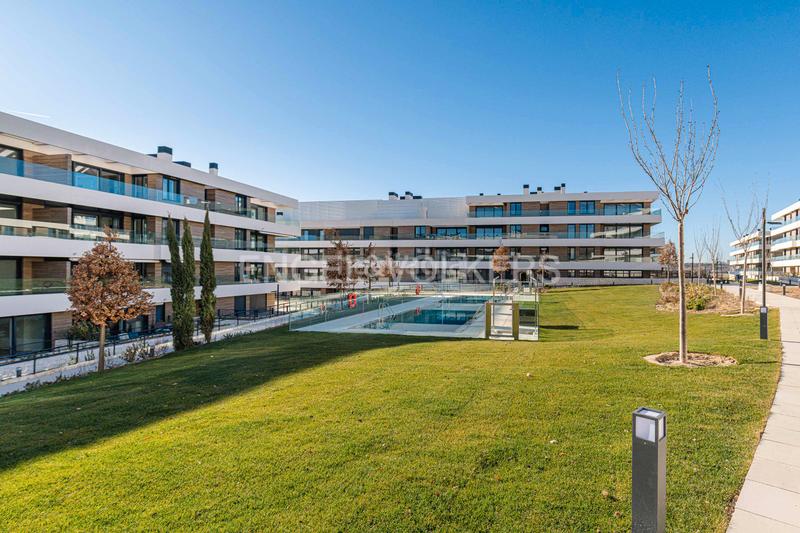 Foto 4eee1c1e-2052-4df6-b3da-2c77f33d6544. Appartement mit heizung parking pool in urbanización La Moraleja La Moraleja