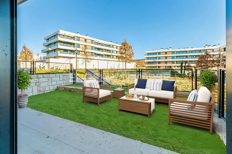 Foto 88d5d234-ba61-43a2-864a-3b144db1be01. Appartement mit heizung parking pool in urbanización La Moraleja La Moraleja