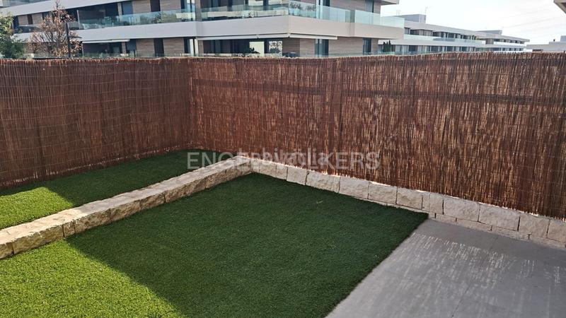 Foto fc43805e-dd1a-4fae-ac1b-69fd2dcfc952. Appartement mit heizung parking pool in urbanización La Moraleja La Moraleja