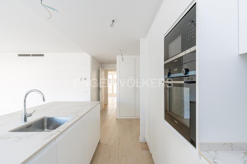 Foto ffc7e1ef-523f-493a-bb81-cf9e4f32e38d. Appartement mit heizung parking pool in urbanización La Moraleja La Moraleja