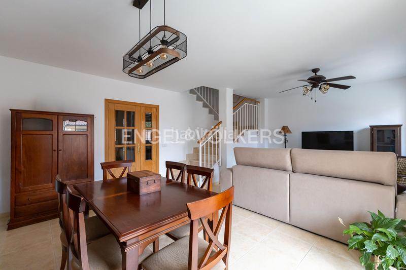 Foto d2d2a11a-e493-442d-b1ac-c74accd01e35. Lloguer casa amb calefacció aparcament piscina a Loeches