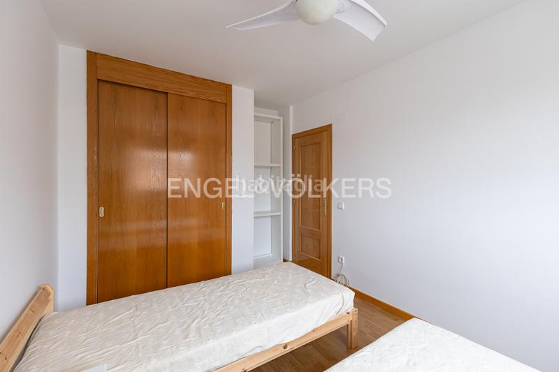 Foto 7040ec87-796b-45e1-b06c-5892b7356508. Location maison avec chauffage parking piscine dans Loeches