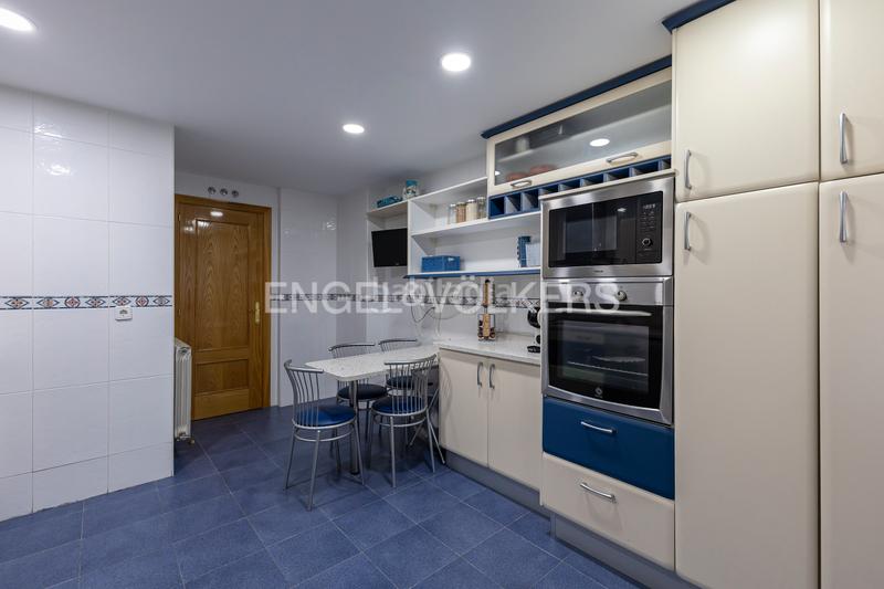 Foto c8c3f27c-8a15-4e2a-a958-5ea0223fd170. Location maison avec chauffage parking piscine dans Loeches