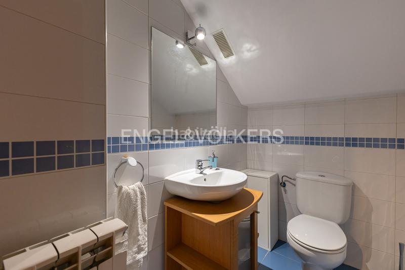 Foto f11396de-0340-428f-a1ac-7c70721b264a. Location maison avec chauffage parking piscine dans Loeches