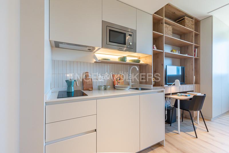 Foto 17a72343-9ee0-49b9-bcfd-0fbc0971b92d. Alquiler estudio  amueblado con todos los servicios incluidos en Alcobendas