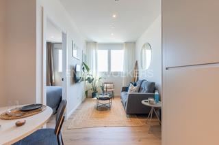 Location Studio à Zona Industrial. Piso de un dormitorio amueblado con todos los servicios incluido