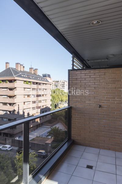 Foto b8e7c2e7-38c3-4c15-9541-8cb026837769. Lloguer apartament amb calefacció aparcament a Nueva España Madrid