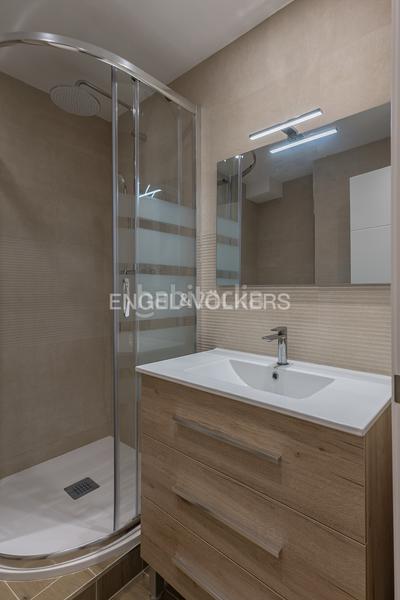 Foto 219f8042-2050-4888-b821-18a34c65e123. Appartement mit heizung in Cortes-Huertas Madrid