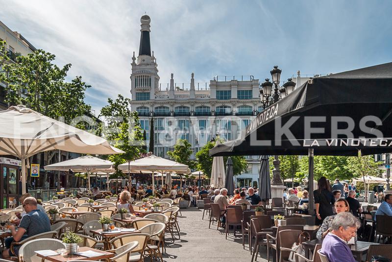 Foto 94d1cddc-49e7-4afb-97dc-4e5576031e76. Appartement mit heizung in Cortes-Huertas Madrid