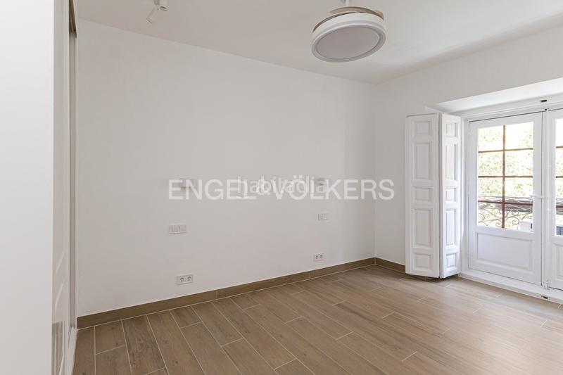 Foto fe9ed5f7-6486-418c-9834-1b8fbf4bc3bc. Appartement mit heizung in Cortes-Huertas Madrid