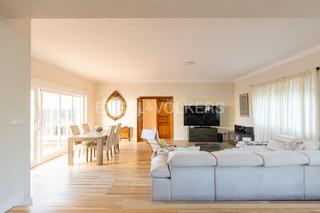 Casa a Bonanza. Exclusivo chalet independiente con piscina en bonanza
