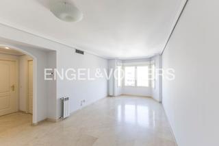 Affitto Piccolo appartamento in Costillares. Vivienda fabulosa de dos dormitorios con piscina, garaje y zonas