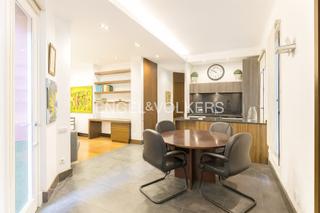 Appartement  Calle de cristóbal bordiú. Versátil piso con patio privado en chamberí