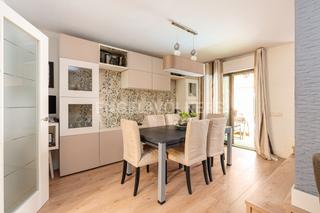 Casa en Centro. Magnifico adosado en villaviciosa