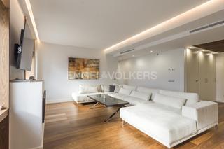 Miete Appartement in Argüelles. Espectacular piso  amueblado en la torre de madrid   alquiler po