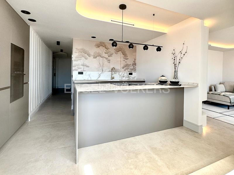 Foto 321bbcc0-c7c8-4be8-a5b1-2d716e2ef1d1. Àtic amb calefacció a Trafalgar Madrid