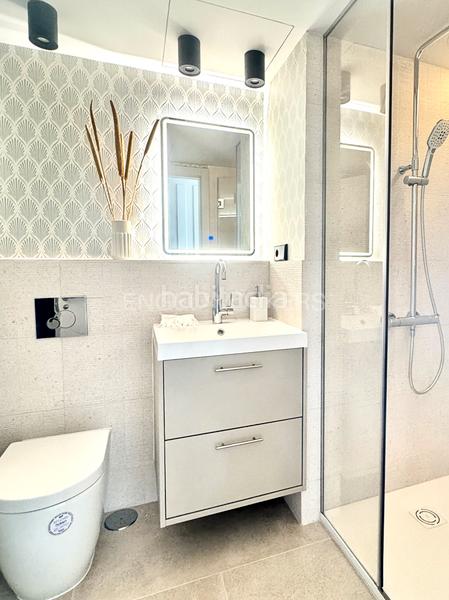 Foto a51b4000-b9d6-435a-94e9-1aa44dc0ba1b. Àtic amb calefacció a Trafalgar Madrid