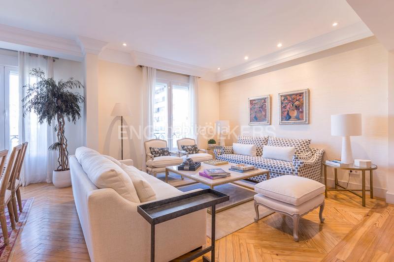 Foto f473549a-527a-46f0-9f7c-d228c9865bf3. Lloguer apartament amb calefacció a Lista Madrid