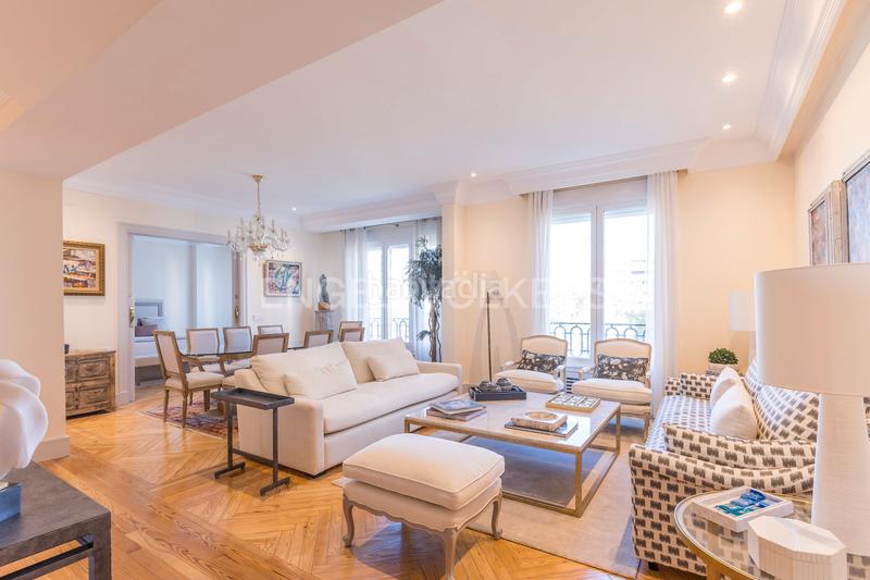 Foto 6eaf5c87-1b4d-4d09-8a6f-847bfd92906f. Location appartement avec chauffage dans Lista Madrid