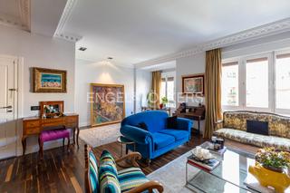 Appartement  Santa engracia. Espectacular propiedad en ríos rosas