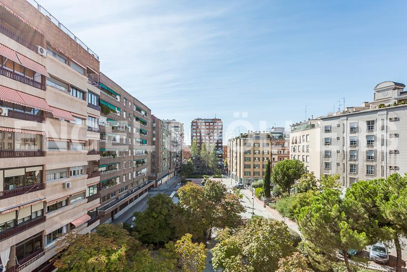 Foto 412d852a-7839-4713-9931-48b2fc1be937. Àtic amb calefacció a Vallehermoso Madrid