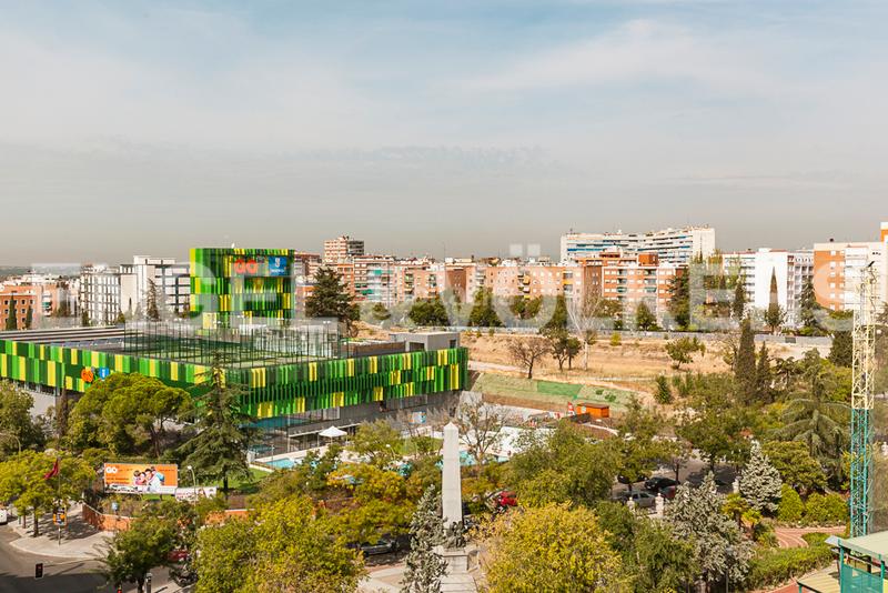 Foto 496986cc-659b-485f-926c-c26c4e289a64. Àtic amb calefacció a Vallehermoso Madrid