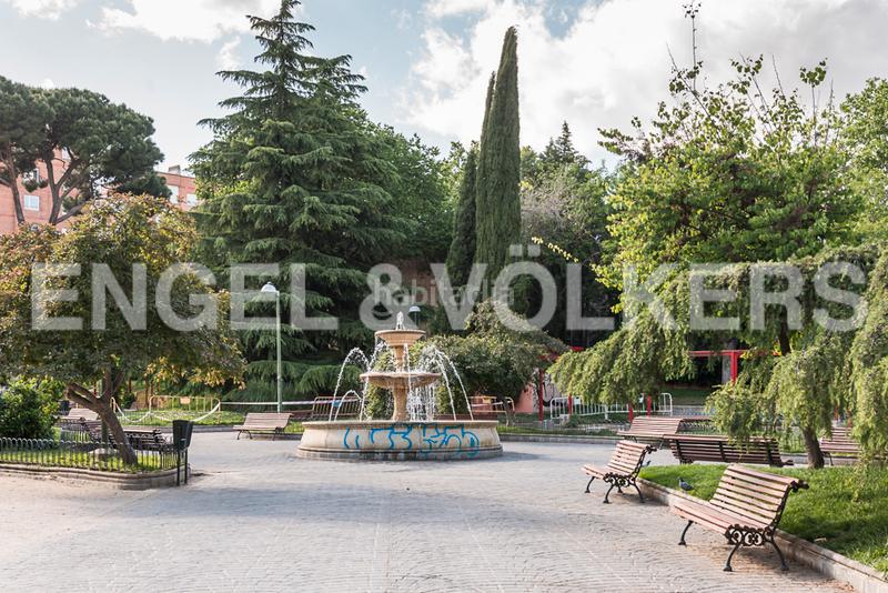 Foto 679e8319-d9e5-4bce-b908-bc633ba5d31f. Àtic amb calefacció a Vallehermoso Madrid