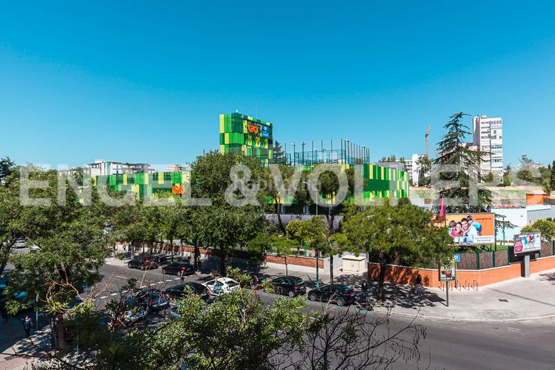 Foto aaff3daf-6962-4092-89dd-8b39a061b5d2. Àtic amb calefacció a Vallehermoso Madrid