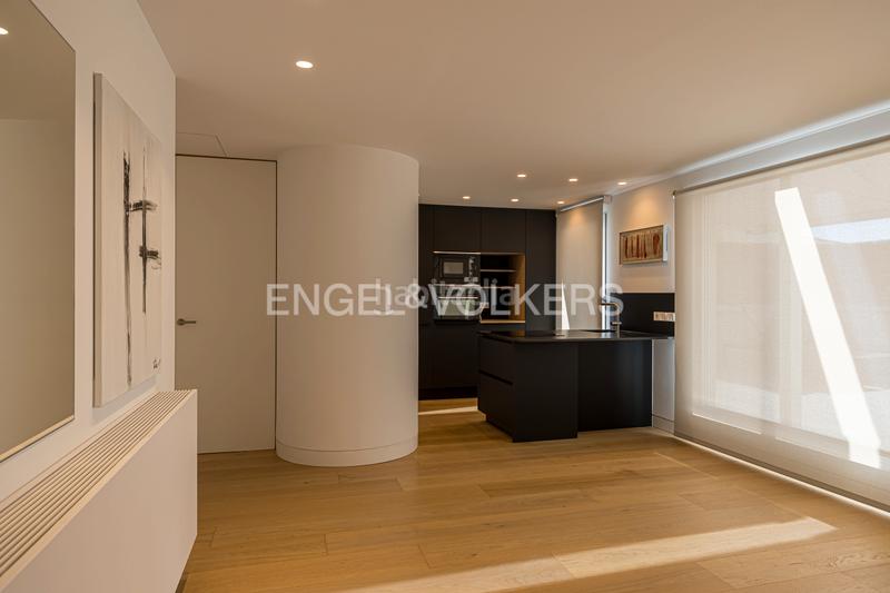 Foto 396d86cd-2231-4526-af89-ce44bbcb7493. Dachwohnung mit heizung in Fuente del Berro Madrid