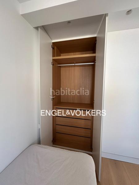 Foto 6ab0f194-e611-4262-8262-4b4c9019e901. Dachwohnung mit heizung in Fuente del Berro Madrid