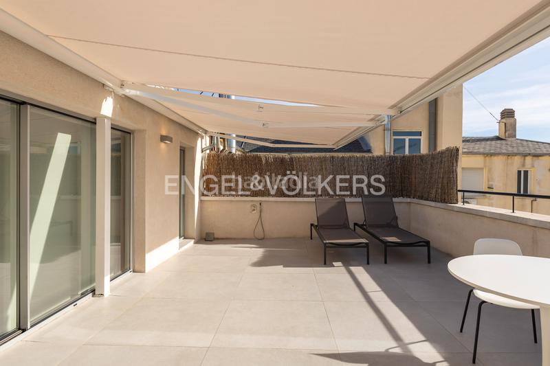 Foto dfb05bbd-090c-4134-9e96-e5b7bcd0e9db. Dachwohnung mit heizung in Fuente del Berro Madrid