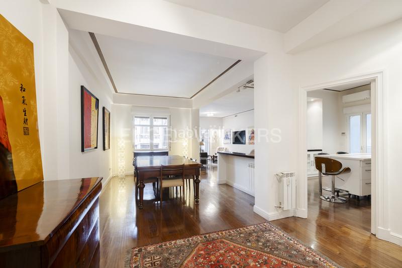 Foto 84880e8e-f5af-412c-ac80-80f921c77e14. Lloguer apartament amb calefacció a Argüelles Madrid