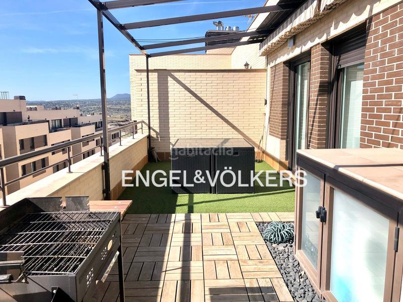 Foto 2b892db5-7e4e-458d-8f7d-5a81cabcdf95. Rent penthouse with heating parking pool in San Crispín-La Estación Consorcio Colmenar Viejo